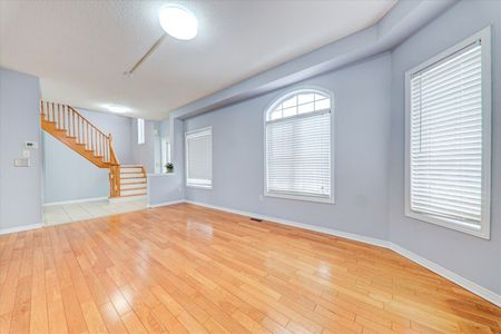 For Lease - 221 Hupfield Trail Unit# MAIN, Toronto, Ontario - Photo 2