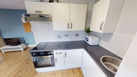 1 bedroom ground floor flat to rent - Photo 5