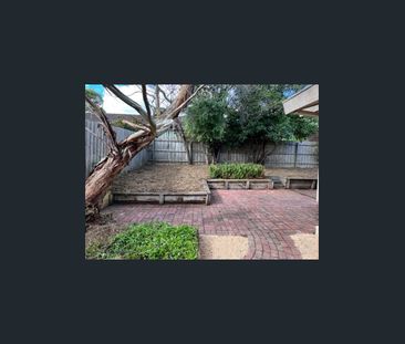 Fantastic location - Photo 6