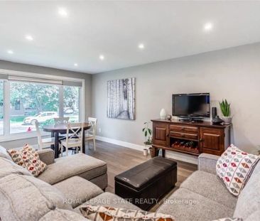 47 Atwater Crescent - Photo 2