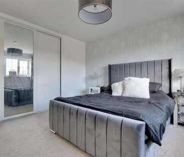 Holdenhurst Close, Waterlooville, PO8 - Photo 6