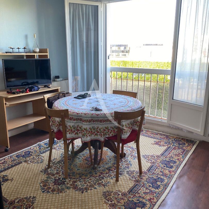 Location Appartement 1 pièce 30m² - Photo 1