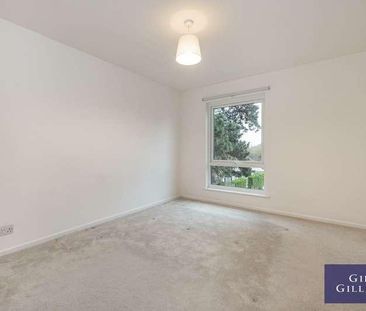 Murray Road, Northwood, HA6 - Photo 5