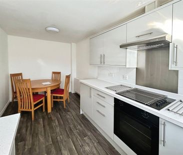 Chorley Way, Daimler Green, Radford, Coventry, CV6 - Photo 6