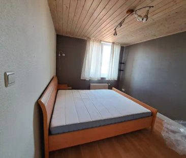 Vernieuwde 4-slaapkamerwoning met ruim TERRAS te huur in Brugge - Photo 4