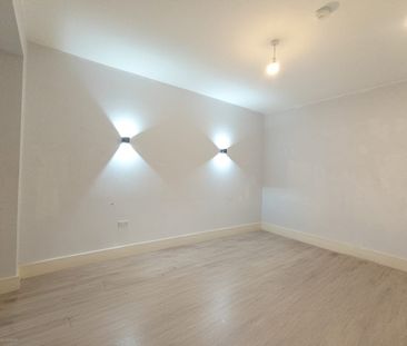 3 Bed Flat, Stuart Crescent, N22 - Photo 1