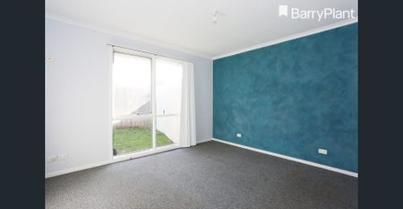 **REGISTER TO INSPECT VIA REALESTATE.COM.AU LINK & PHOTO ID MUST BE PROVIDED AT ENTRY, WHEN VIEWING ALL RENTAL PROPERTIES WITH BARRY PLANT FRANKSTON* - Photo 3