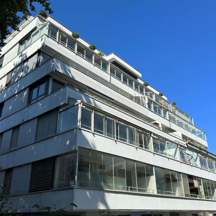 Besondere 2-Zimmer-Wohnung mitten im Herzen von Dornbirn mit großer Terrasse - Photo 1