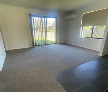 Modern Unit for Lease - Photo 2