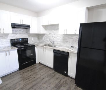 Bright updated 3 Bed 1 Bath Basement Suite!!*In-Suite Laundry*Fenced Yard* | 12015 136 Avenue Northwest, Edmonton - Photo 1