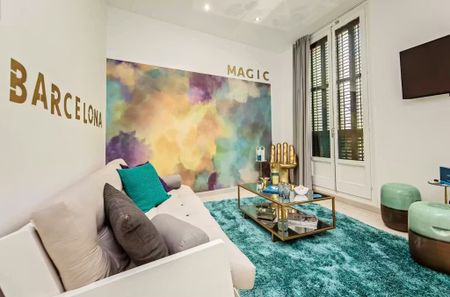 Carrer de Sants, Barcelona, Catalonia 08014 - Photo 2