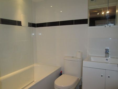 1 Bed Flat, Welbeck Street, W1G - Photo 2