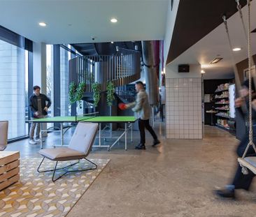 1 bedroom in a flat share to rent - Photo 3