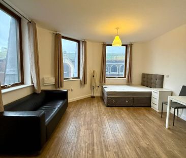 Studio to rent - Photo 3