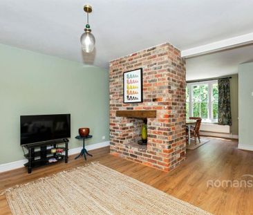 3 bedroom terraced house to rent - Photo 3