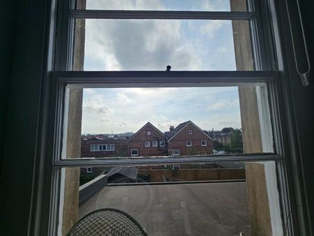 1 Bed Flat, Upper Belgrave Road, BS8 - Photo 5