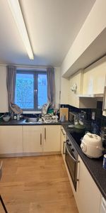 Studio Flat, Lebus St, N17 - Photo 4