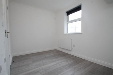 Bedsit, Engleheart Road, SE6 - Photo 2