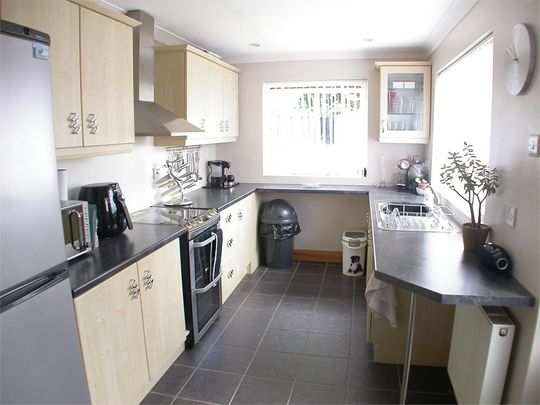 2 bedroom semi-detached house to rent - Photo 1
