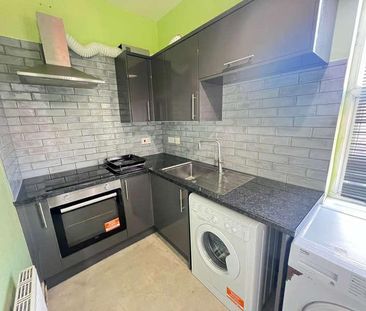 Liverpool Road, M30 - Photo 6