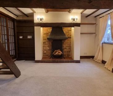 2 bedroom cottage to rent - Photo 1