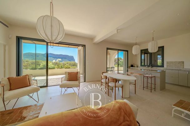 Tout savoir sur cet appartement dans le quartier Petite Couronne, à Cassis - Photo 1
