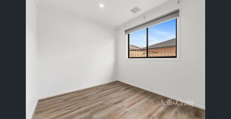 Perfect Location - Photo 4