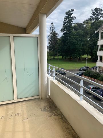 Location Appartement 3 pièces 82m² - Photo 5