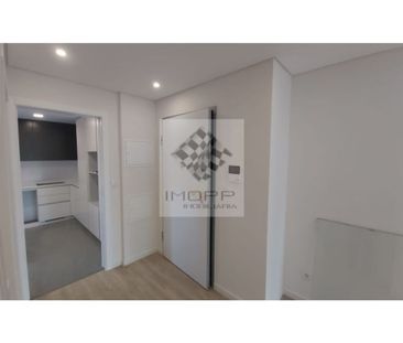 3 room luxury Flat for rent in Quinta das Marianas (Parede), Cascai... - Photo 6
