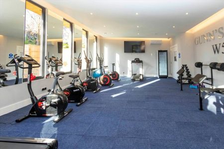 Gunnersbury Avenue, Ealing, W5 - Photo 3