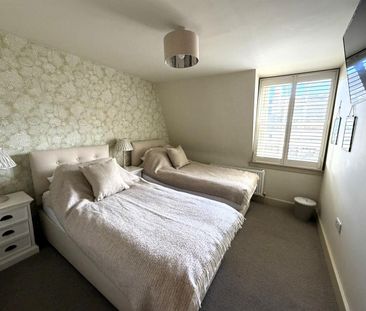 St James's Parade, City Centre, Bath - Photo 2