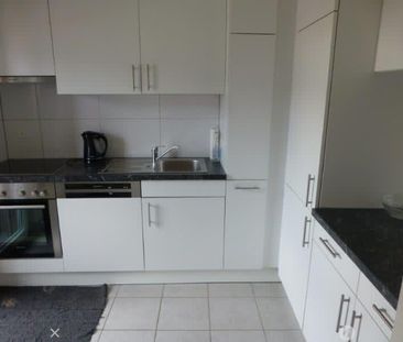 4.5 Zimmer, 90 m², 4. Stock - Photo 3