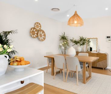 Stunning Family Home in Whitlam - Photo 2