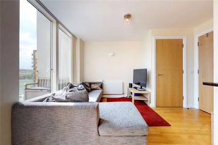 Ursula Gould Way, London, E14 7FX - Photo 2