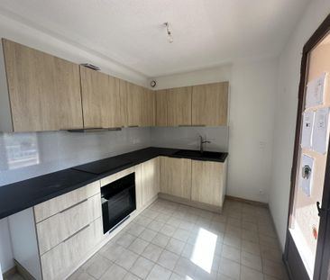 Location / Appartement T3 - Photo 2