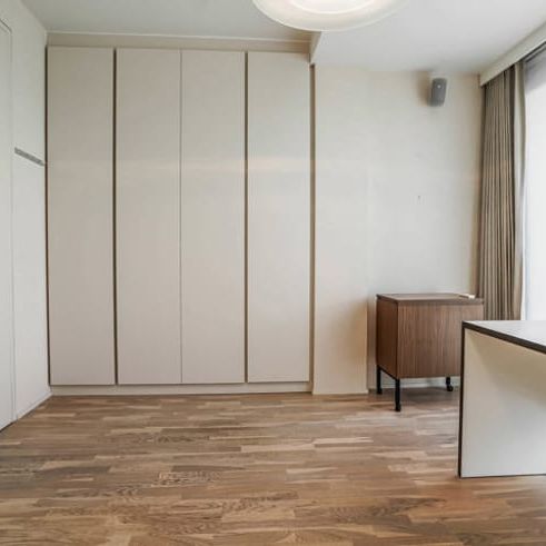 Appartement te huur - Photo 1