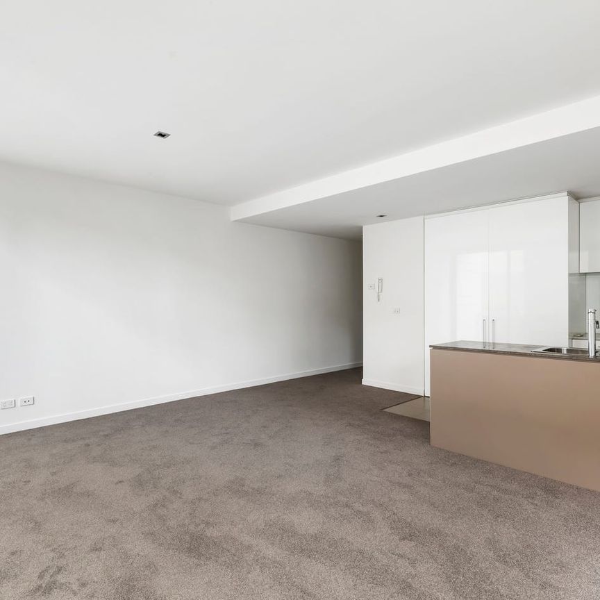 Modern Elegance in the Esteemed Malvern Grove Complex - Photo 1