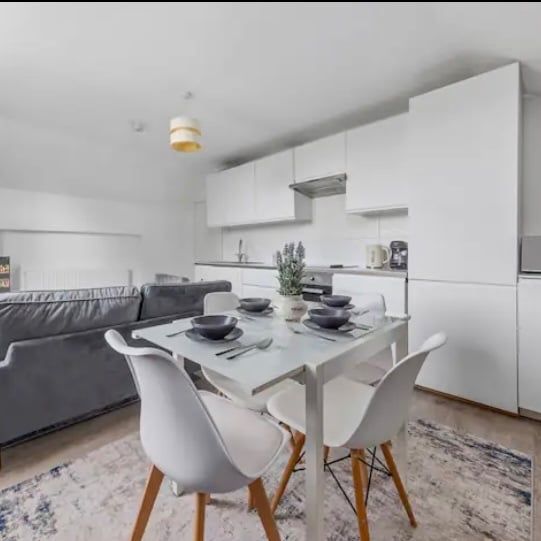 3 Bed End Terrace, Dartmouth Park Hill, NW5 - Photo 1