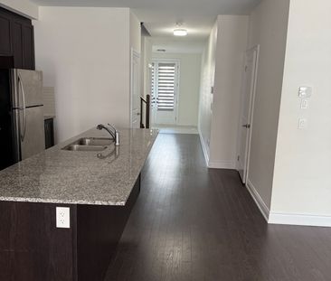 For Lease - 2126 Wilson Street, Innisfil, Ontario - Photo 3