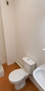 Location Appartement 2 pièces 38m² LE MANS 72100 - Photo 3
