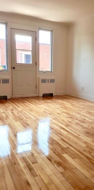 5 1/2 Cote des Neiges chauffé/heated - Photo 1