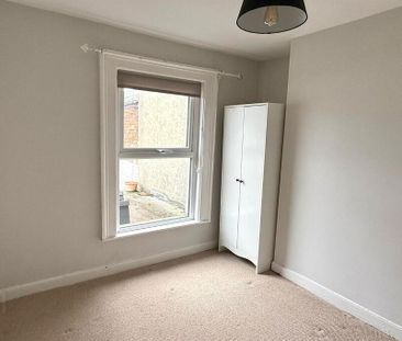 66 Downshire Road, Holywood, BT18 9LY - Photo 1