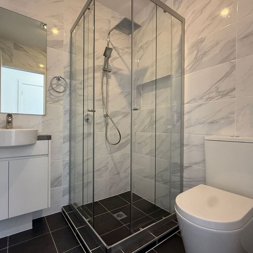 Brand New 1 Bedroom Granny Flat&excl; - Photo 1