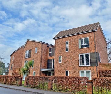 2 bed flat to rent in Hampden Crescent, Bracknell, Berkshire, RG12 9NW - Photo 1