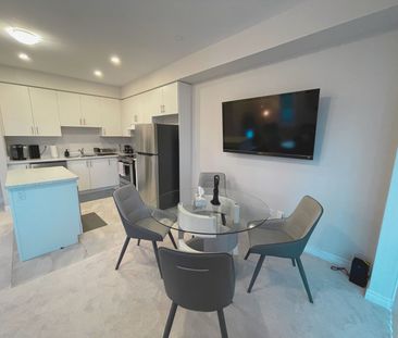 For Lease - 2 Mockingbird Lane, Hamilton, Ontario - Photo 3