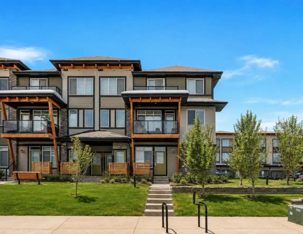 Stile flats at Seton 2-Bedroom Townhome — 2 Bedrooms Townhouse - Photo 1