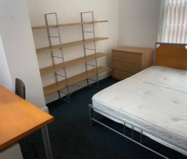 12 bedroom house share to rent - Photo 5