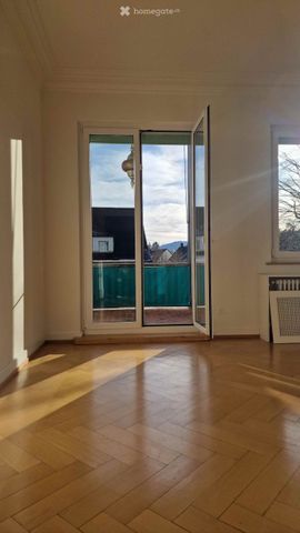 Grosszügige 3.5-Zimmer-Wohnung mit gedeckter Terrasse in Zürich Wollishofen - Photo 3