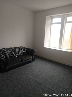 1 Bed Flat, Craigton Road, G51 - Photo 1