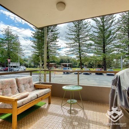 2 Bedroom Coastal Retreat - Photo 5